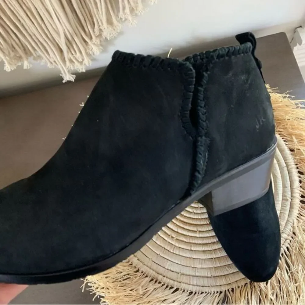 JACK ROGERS Women’s Layla Black Suede Heeled Ankle‎ Boots Size 11